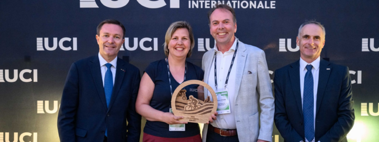 Fietsmaatjes Nieuws foto UCI Award